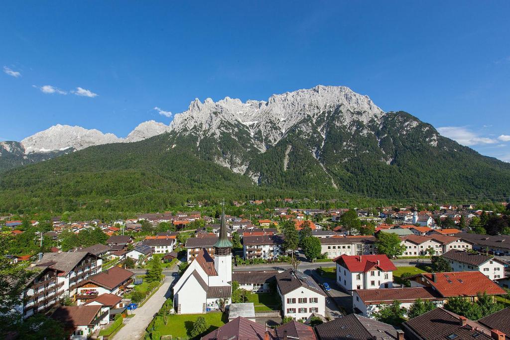 Alpenappartements Schwalbennestl Mittenwald Exterior foto
